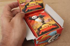 FIGURINE STICKERS KUNG FU PANDA • BOX 50 BUSTINE EDIBAS