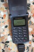 Telefonia cellulare vintage GSM ETACS Motorola Startac 130 usato funzionante.