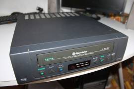 VIDEOREGISTRATORE VHS ROADSTAR VCP-5202s 220V / 12V