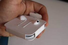 Cuffie con filo LIGHTING iPhone SE 13 12 11 7 8 XR 14 Max EarPods