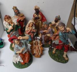  statue presepe e dischi CD religiosi CERCHIAM
