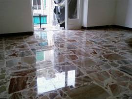 Arrotatura e microlevigatura pavimenti in marmo e non solo