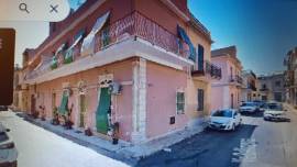 CASA INDIPENDENTE SU 2 LIVELLI OLTRE TERRAZZO ad AVOLA (SR) CENTRO CITTA