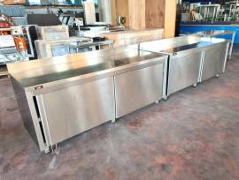 2 TAVOLI ARMADIATI INOX 200x70cm USATI  