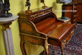 Secretaire- scrittoio a ribalta stile Luigi XV intarsiata