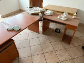 Arredi e macchine da ufficio (ID 15, 19)