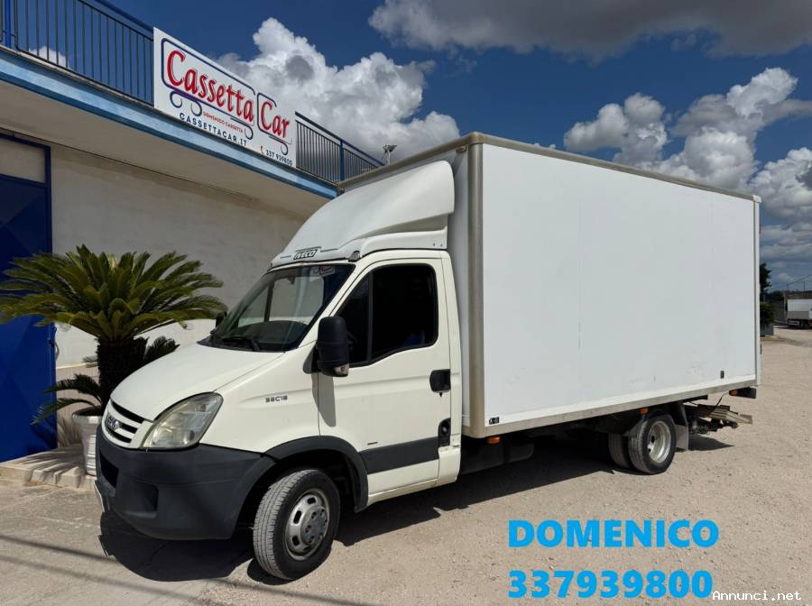 IVECO DAILY 35C18 CON PEDANA RETRATTILE