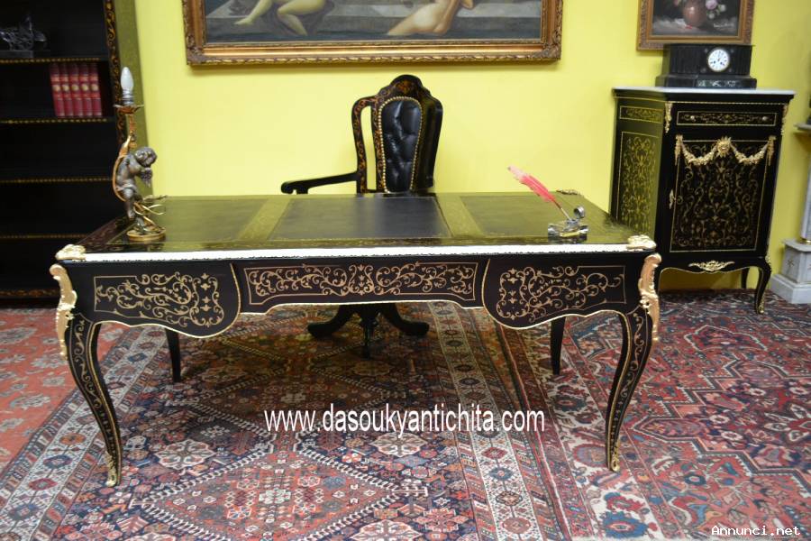 Scrivania presidenziale stile Napoleone III ebanizzata
