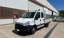 Autocarro Iveco Daily 35C13