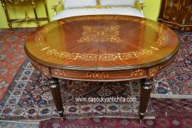 Tavolo stile inglese vittoriano ovalino intarsiato allungabile fino a 350 cm