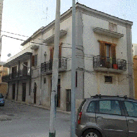 locale seminterrato autonomo con allaccio acqua e lavandino per deposito di materiali ed Altro