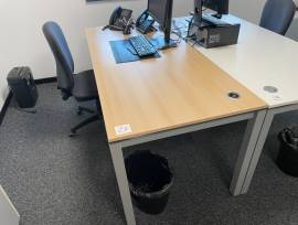 Arredi e macchine da ufficio siti in Affi (VR) Via Carducci n. 6.