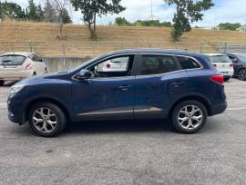 Autovettura Renault Kadjar targa FZ762YP