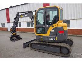 L'AZIENDA MAGNIN TP VENDE UN MINI ESCAVATORE VOLVO ECR 58 PER 9800 €