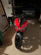 Moto aprilia tuono125