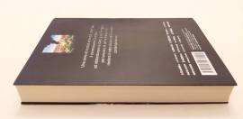 Il tempo dell'ipocrisia di Petros Markaris Ed.Gedi licenza di La nave di Teseo Editore, Roma 2020 Il tempo dell'ipocrisia di Petros Markaris Ed.Gedi licenza di La nave di Teseo Editore, Roma 2020