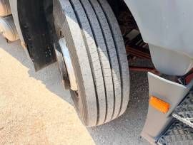 IVECO EUROTECH 240E42 RIB.TRIL.  CON IMPERIALE IDRAULICA SULLA CABINA