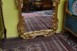 Specchiera dorata da terra alta 224 cm. stile Luigi XV Barocco Specchiera dorata da terra alta 224 cm. stile Luigi XV Barocco