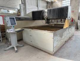 Macchine da ufficio e macchinari lavorazione pietra