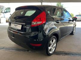 Ford Fiesta Titanium 1.4 97 CV GPL della Casa
