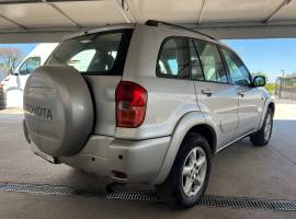 Toyota Rav 4 2.0D 4x4 Unipro’ Pelle