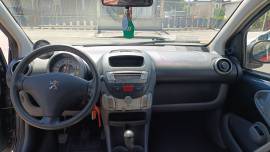 PEUGEOT 107 1.0 SWEET YEARS