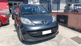 PEUGEOT 107 1.0 SWEET YEARS