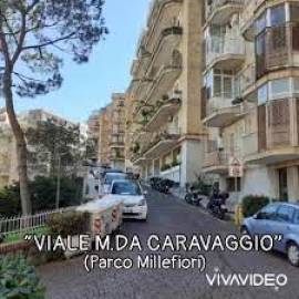 Na -v. Caravaggio In parco prestigioso vendesi box bilivelli Na -v. Caravaggio In parco prestigioso vendesi box bilivelli