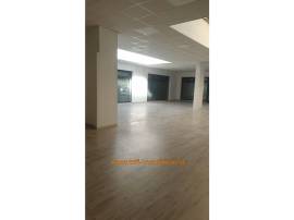 Locale commerciale di 200 mq a Monterotondo Scalo 