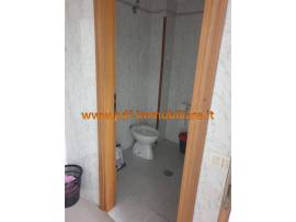 Locale commerciale di 55 mq a Monterotondo Scalo