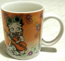 Vecchia Tazza in ceramica con immagine di Betty Boop con la chitarra come nuovo