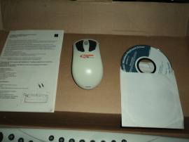 Typhoon 40229 intelligent wireless keyboard and mouse