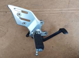 Pedana e pedale freno dx destra Yamaha Tracer 9 GT 2021