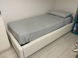 Letto singolo con contenitore