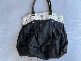 MCM borsa donna in pelle nera usata