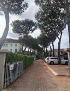 MARINA DI MASSA A 250 MT DAL MARE APPARTAMENTO+GARAGE E POSTO UTO 