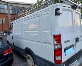 Furgone Iveco Dialy 35s15 usato