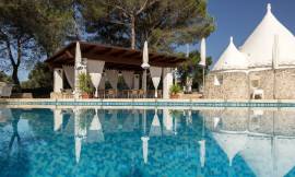 TRULLI  E LAMIE A MARTINA FRANCA,  CON PISCINA . PREZZO TRATTABILE!