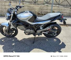 SUZUKI GLADIUS 650 SFV