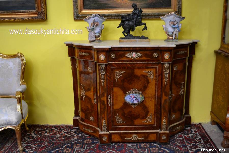 Servante a tre sportelli stile Napoleone III