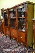 Libreria-cristalliera a tre sportelli stile Napoleone III
