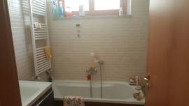CAMERE ARREDATE A STUDENTESSE