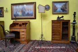 Schedario-classificatore stile inglese con vetrina e cassetti