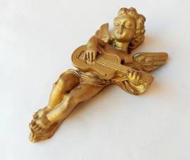 Decorazione da parete con due angeli suonano chitarra e violino in resina di alta qualità