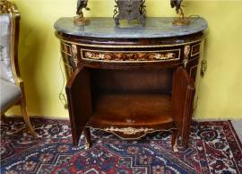 Credenza mezzo giro intarsiata stile Luigi XV