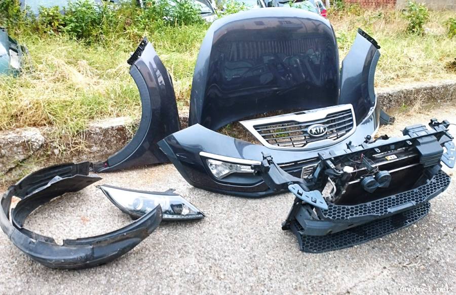 Musata (cofano,fari,ecc) Kia Sportage 1.6 GDI 2013