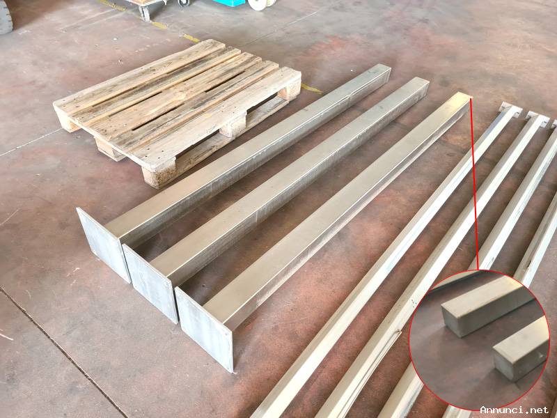 PILASTRI E TRAVERSI INOX USATI