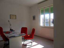 UFFICIO - Studio AMBULATORIO in AFFITTO