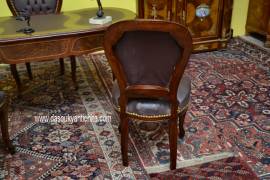 Sedia-poltrona da studio stile Luigi XV in ecopelle marrone