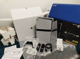 Sony PlayStation PS5 Pro e Sony PS5 Slim Console Sony PlayStation PS5 Pro e Sony PS5 Slim Console